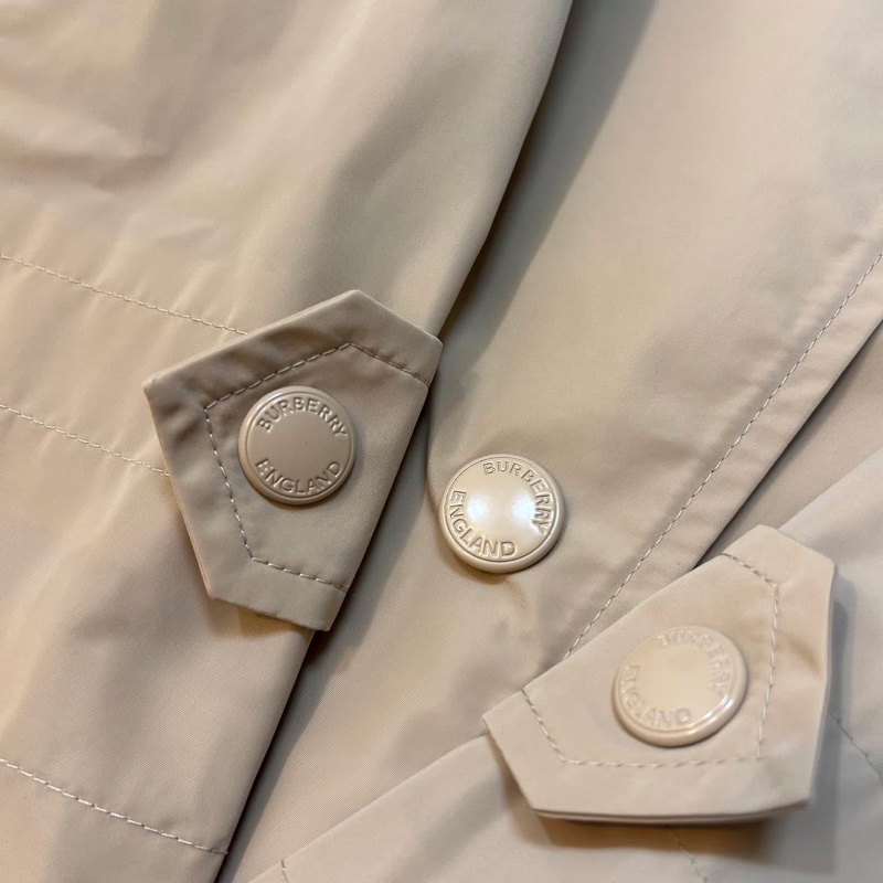 BURBERRY英國黑標卡其色塔夫塔綢風衣-8