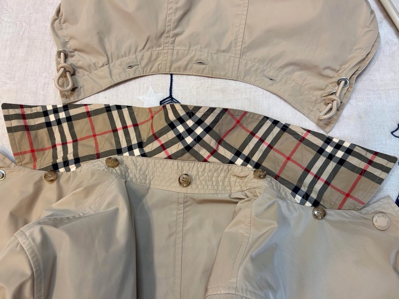 BURBERRY英國黑標卡其色塔夫塔綢風衣-12