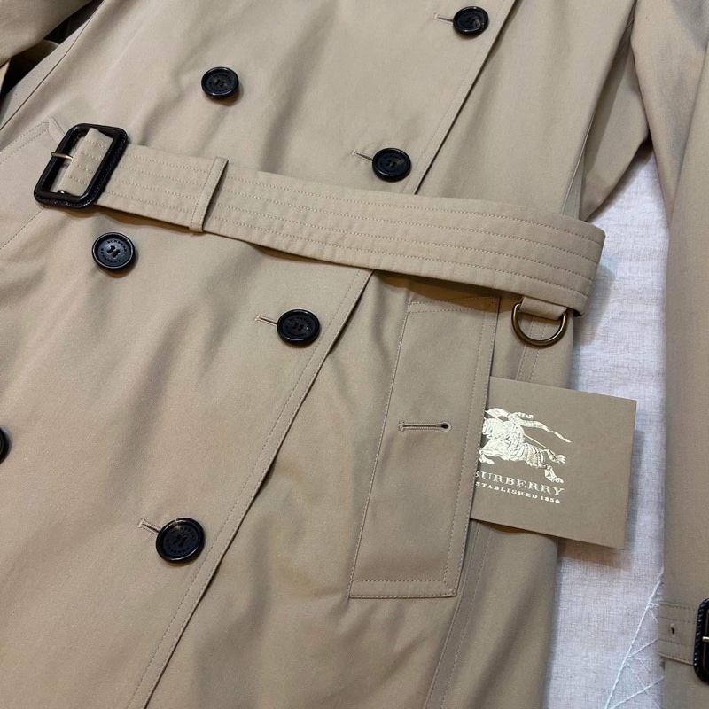 BURBERRY英國黑標肯辛頓蜜色風衣-10