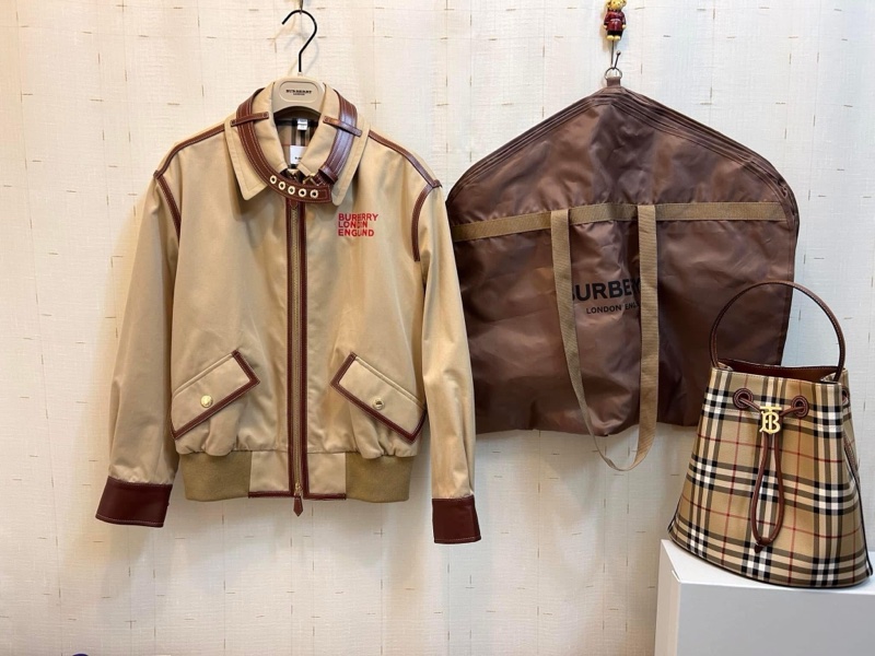 BURBERRY英國黑標蜜色拼羔羊皮風衣-1