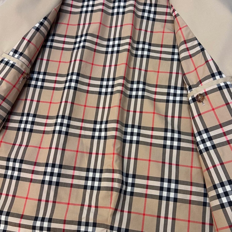 BURBERRY英國黑標男款蜜色風衣-14