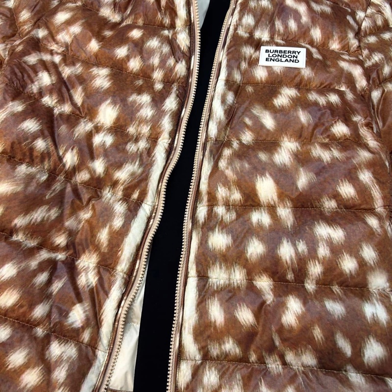 BURBERRY 英國黑標蜜色鹿印花鵝絨外套-8