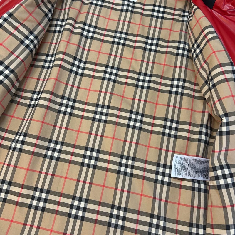 BURBERRY英國黑標紅色連帽風衣-13