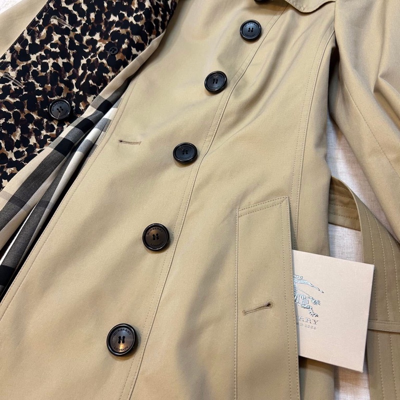 BURBERRY英國黑標蜜色中長風衣-9