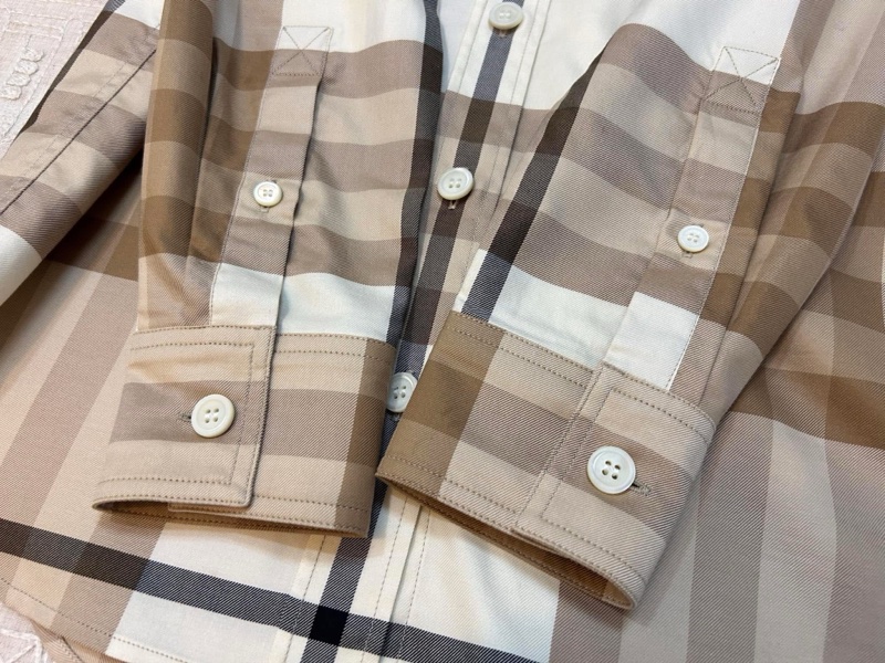 BURBERRY英國黑標格紋長襯衫-7