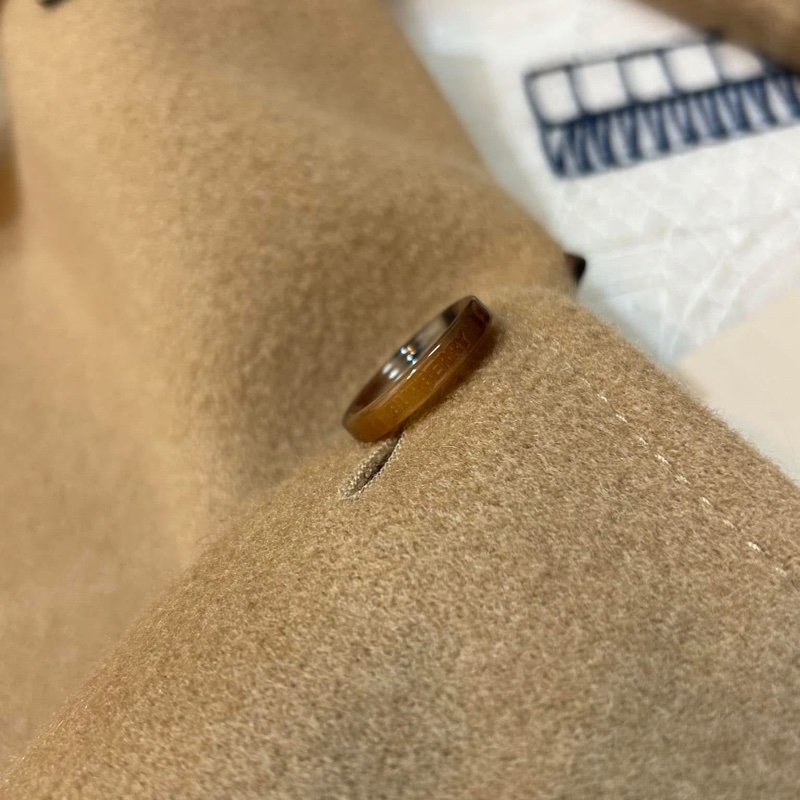 BURBERRY英國黑標蜜色羊絨大衣-8