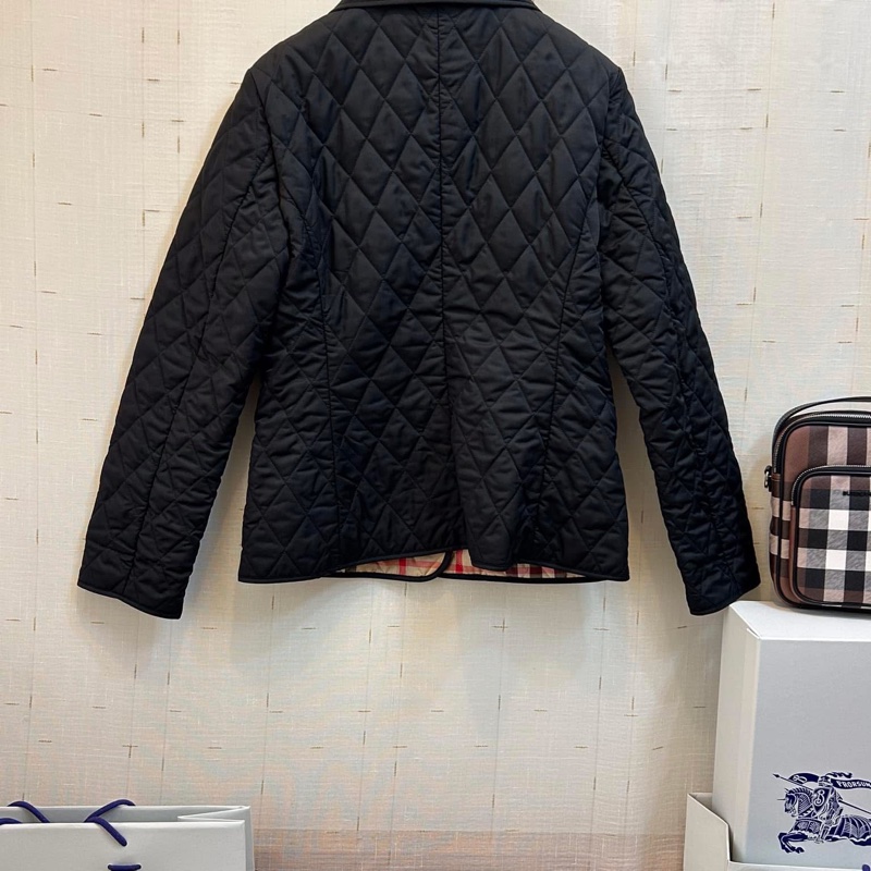 BURBERRY BRIT黑色絎縫外套-1