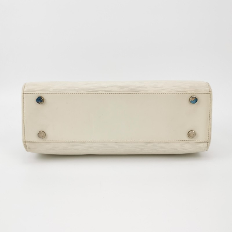 Louis Vuitton(LV)Brea醫生包中號牛皮水波紋鉚釘裝飾單肩包尺-4