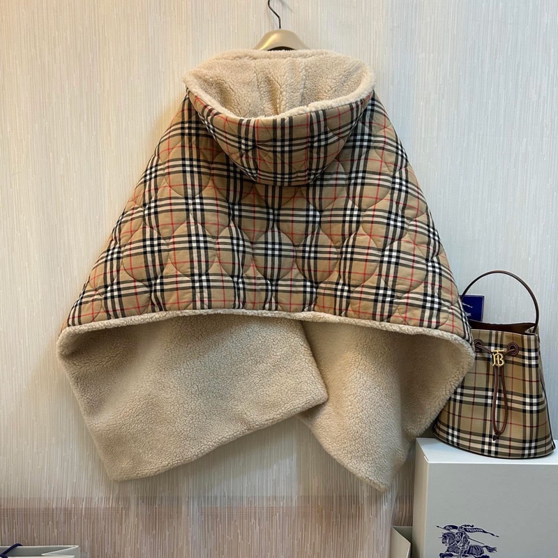 BURBERRY英國黑標經典格紋連帽斗篷-2