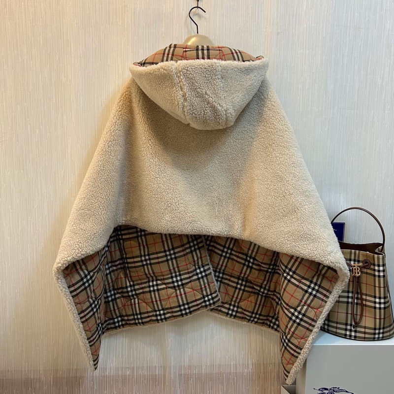 BURBERRY英國黑標經典格紋連帽斗篷-5
