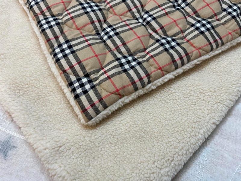 BURBERRY英國黑標經典格紋連帽斗篷-9