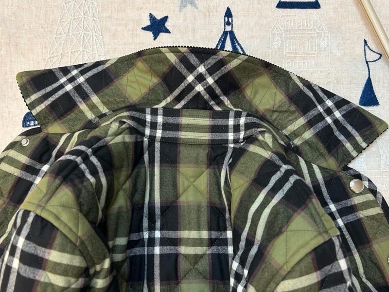 BURBERRY英國黑標格紋羊毛絎縫外套-11