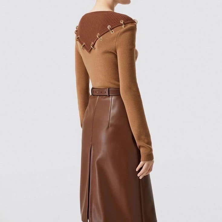 BURBERRY英國黑標金屬環裝飾雙色羊毛針織衫/暖駝色-2