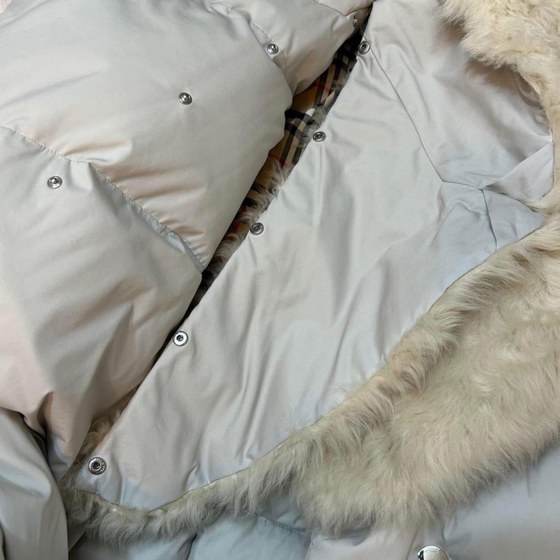 BURBERRY英國黑標石色皮草鵝絨大衣-8