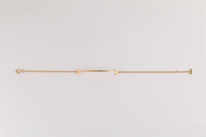 TIFFANY&CO(蒂芙尼) Tiffany T微笑手鏈 18K黃金 S-M碼 黃金 T 微笑手鏈-5