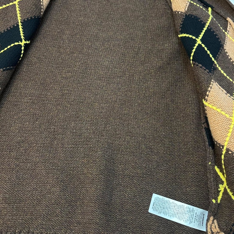 BURBERRY英國黑標菱形嵌花羊毛混紡外套-10