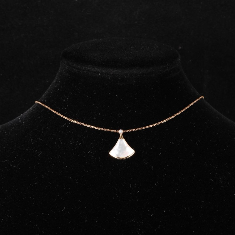 BVLGARI(寶格麗) DIVAS DREAM 白母貝 單鑽 18K金 小扇子 項鏈 18K玫瑰金/鑽石/白貝母 項鏈 玫瑰金-0