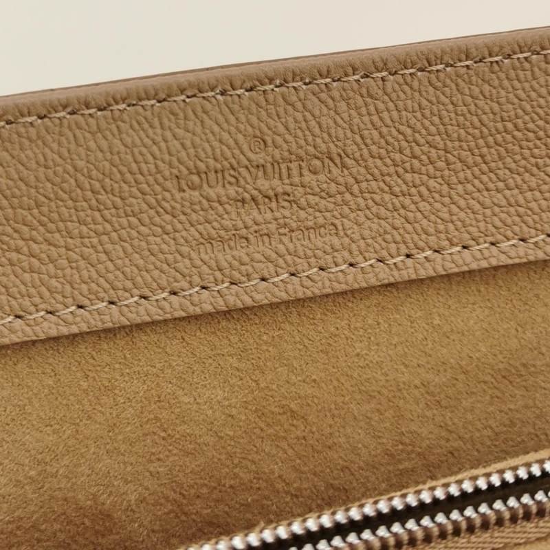 Louis Vuitton (LV) Very One Handle 牛皮 拼色 老花 壓紋 單肩包 晶片款-7