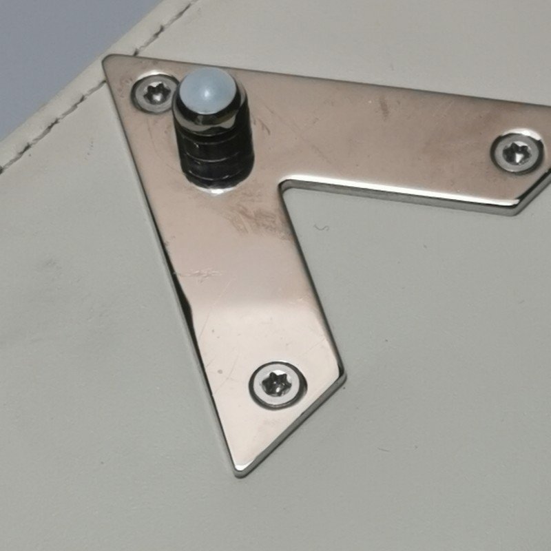 Louis Vuitton (LV) Very One Handle 牛皮 拼色 老花 壓紋 單肩包 晶片款-14