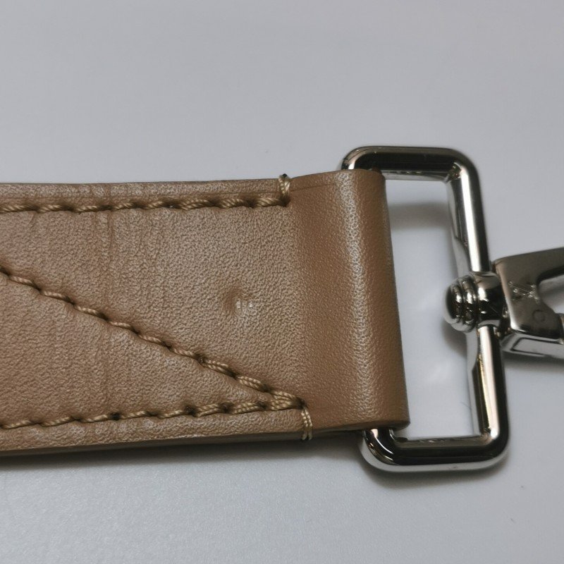 Louis Vuitton (LV) Very One Handle 牛皮 拼色 老花 壓紋 單肩包 晶片款-24