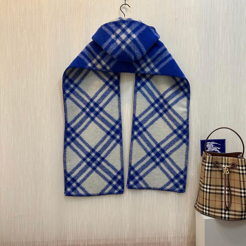 BURBERRY英國黑標騎士藍格紋連帽圍巾-7