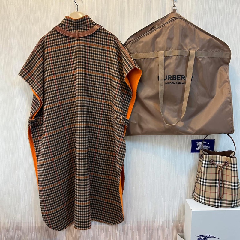 BURBERRY英國黑標雙面格紋披肩斗篷XS/S-4