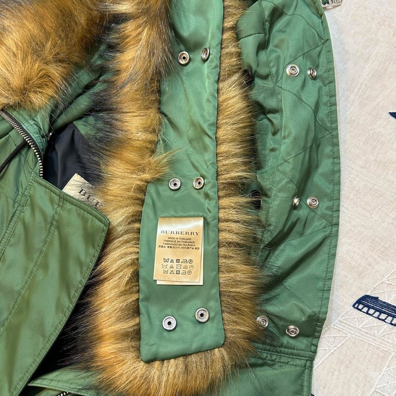 BURBERRY英國黑標草綠色兩件式風衣-14