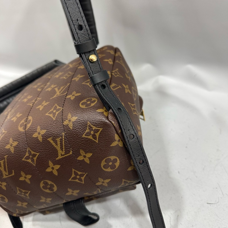 LV M44871 原花金釦後背包 palm pm-10