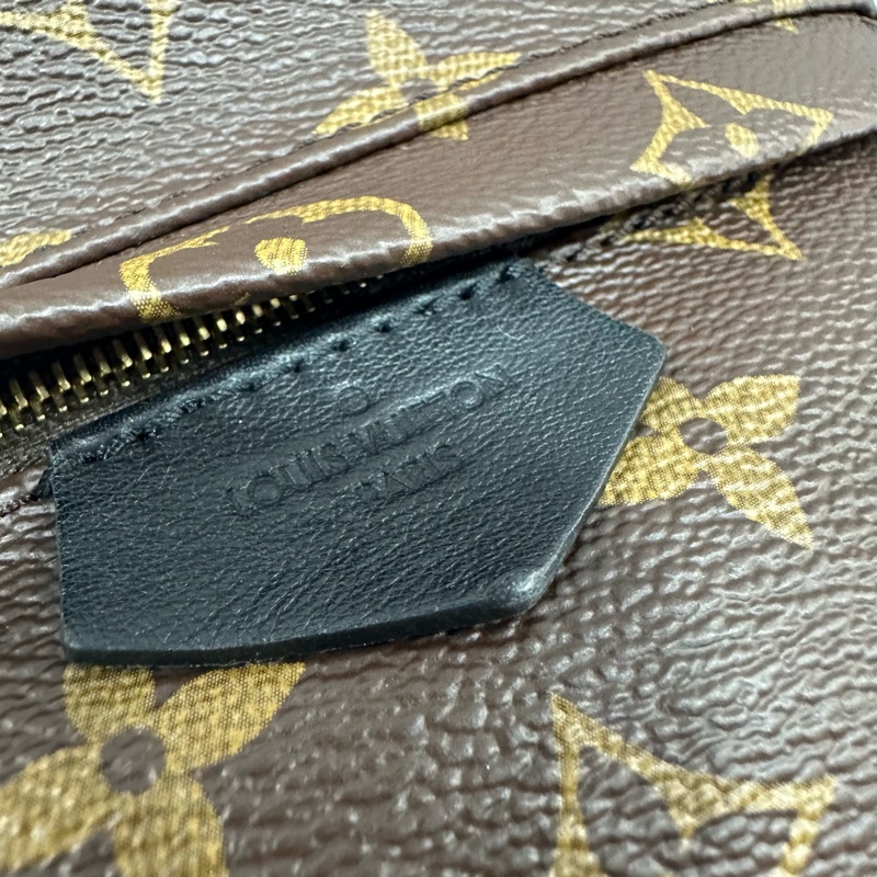 LV M44871 原花金釦後背包 palm pm-33