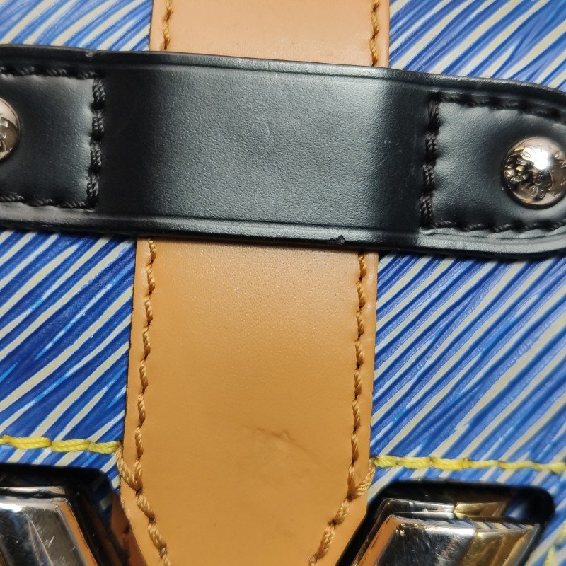Louis Vuitton (LV) Twist 中型 牛皮 拼色 釘鑽裝飾 旋轉鎖扣 斜背包 單肩包-13
