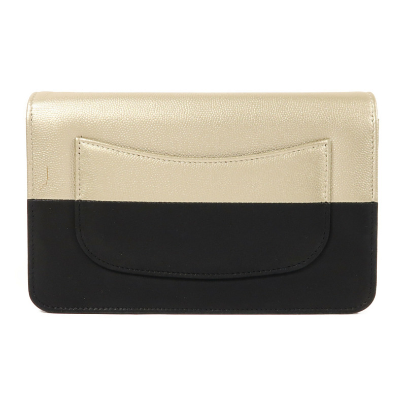 CHANEL 皮革WOC Wallet On Chain金扣鏈帶肩背袋-1