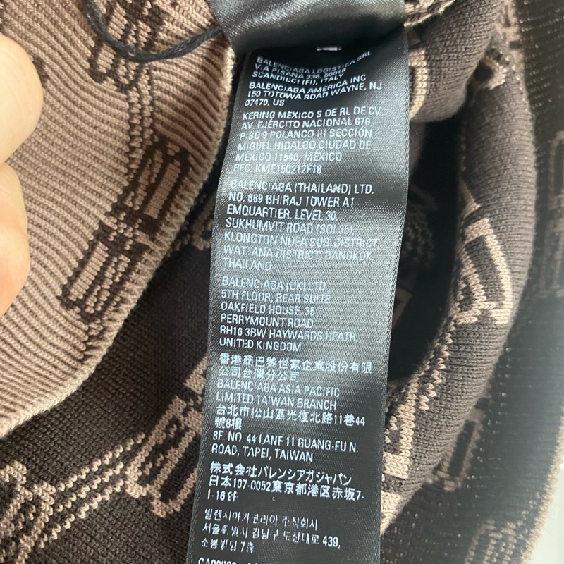 促銷品 Balenciaga 女款 羊毛針織上衣 S 碼-3
