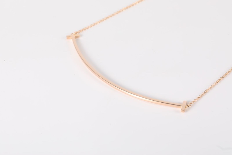 TIFFANY&CO(蒂芙尼) Tiffany T系列 18K金微笑項鏈 大號 18K玫瑰金 項鏈 玫瑰金-1
