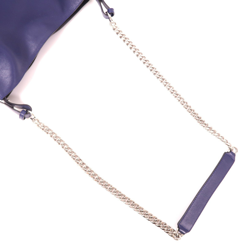 LOEWE 牛皮皮革Shoulder Bag銀扣鏈帶肩背袋-7