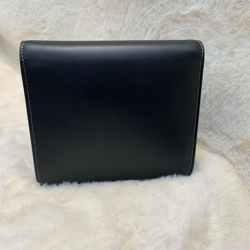 FENDI FF金扣LOGO斜孭袋 I184-2
