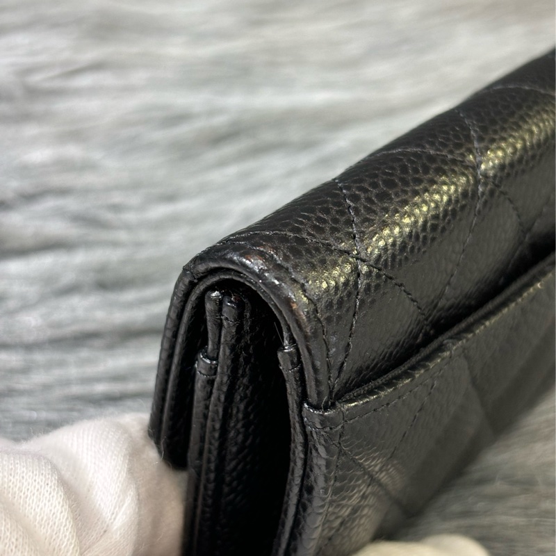 CHANEL AP0214 COCO 黑色荔枝皮銀釦 釦式 零錢包信用卡夾名片夾短夾皮夾-11