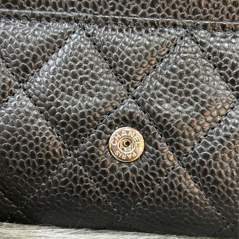 CHANEL AP0214 COCO 黑色荔枝皮銀釦 釦式 零錢包信用卡夾名片夾短夾皮夾-15