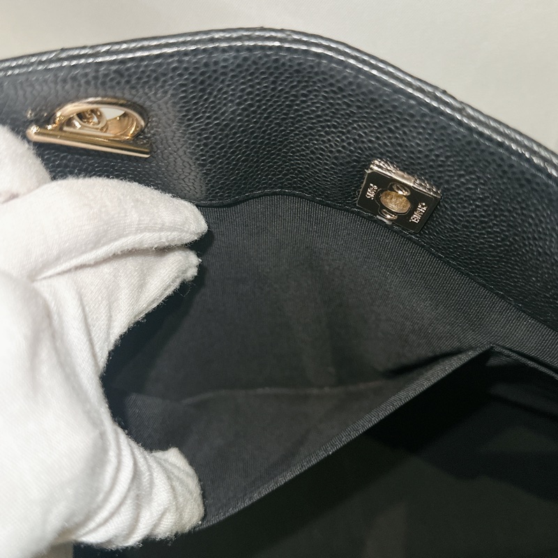 莉亞精品♡ Chanel黑金托特包 近新美包-12