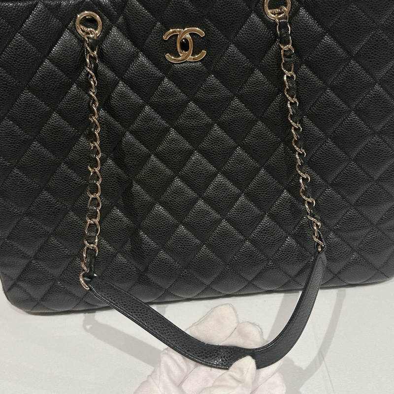 莉亞精品♡ Chanel黑金托特包 近新美包-15