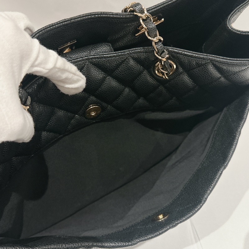 莉亞精品♡ Chanel黑金托特包 近新美包-17