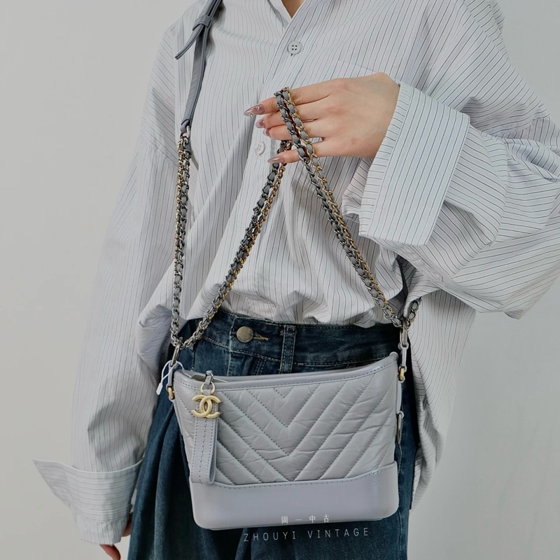 莉亞精品♡ Chanel 小號流浪包 灰 近新美包-1