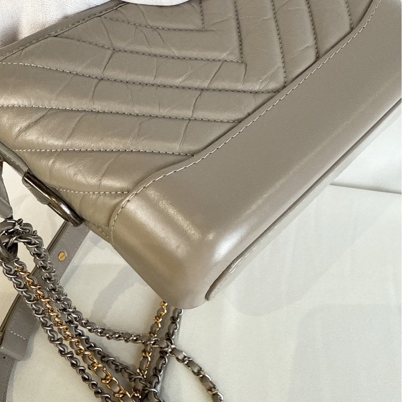 莉亞精品♡ Chanel 小號流浪包 灰 近新美包-4
