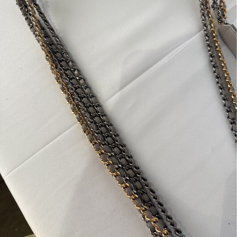 莉亞精品♡ Chanel 小號流浪包 灰 近新美包-14