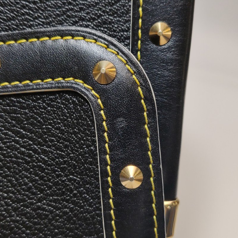 Louis Vuitton (LV) Suhali 蘇哈里 中號 牛皮羊皮 S-lock 鉚釘 單肩包-20