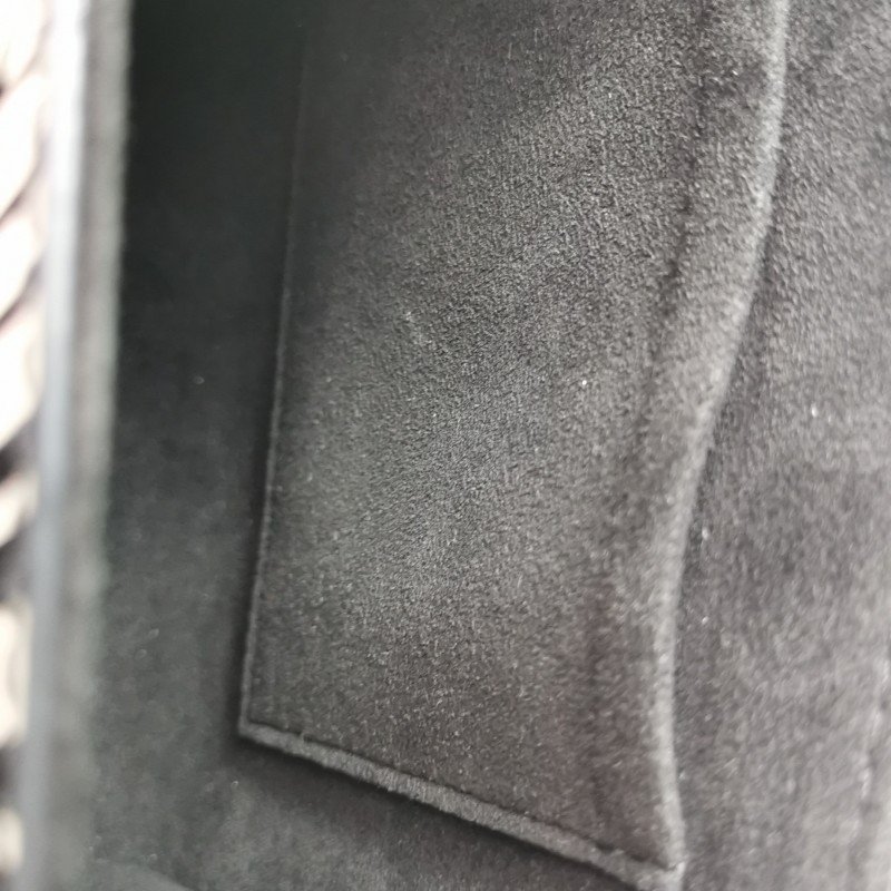 Louis Vuitton (LV) Twist 中號 牛皮 植物印花 旋轉鎖扣 單肩包-9