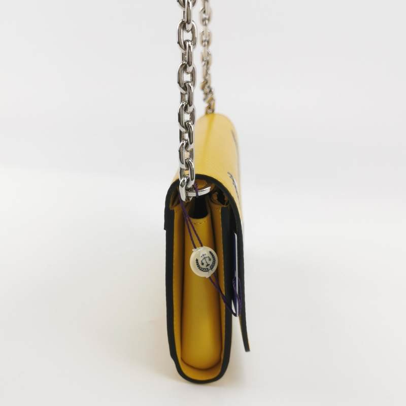 Louis Vuitton (LV) Twist 牛皮 小鳥圖案印花 旋轉鎖扣 斜背包 單肩包-3