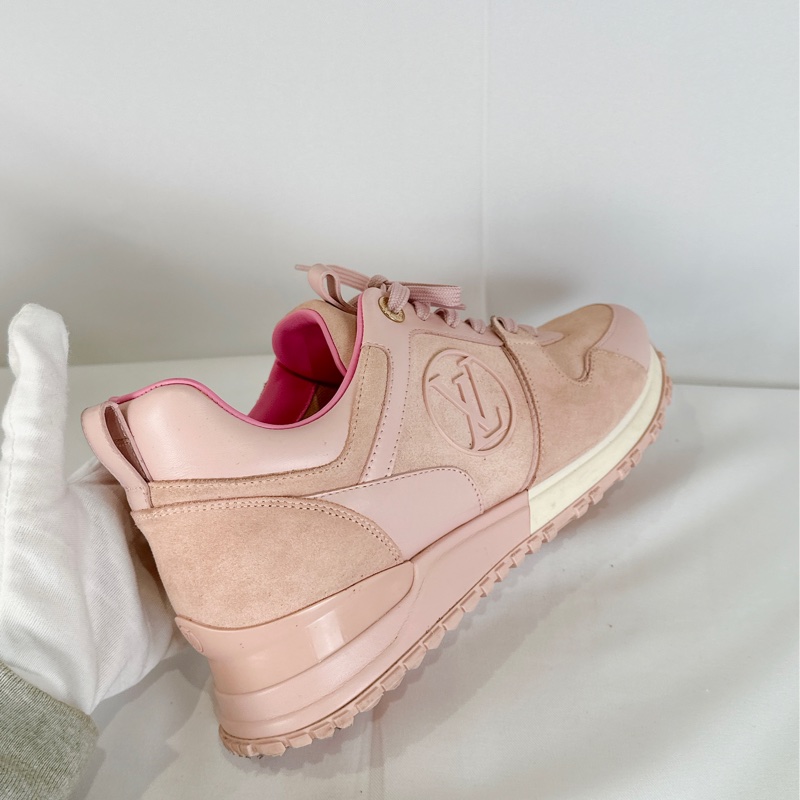 莉亞精品♡ LV RUNAWAY限定款粉色 二手美鞋-5