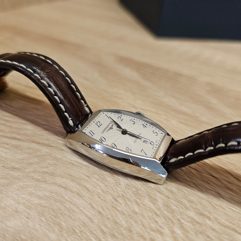 Longines浪琴 藍鋼針Elegant優雅系列酒桶型自動機械錶-4