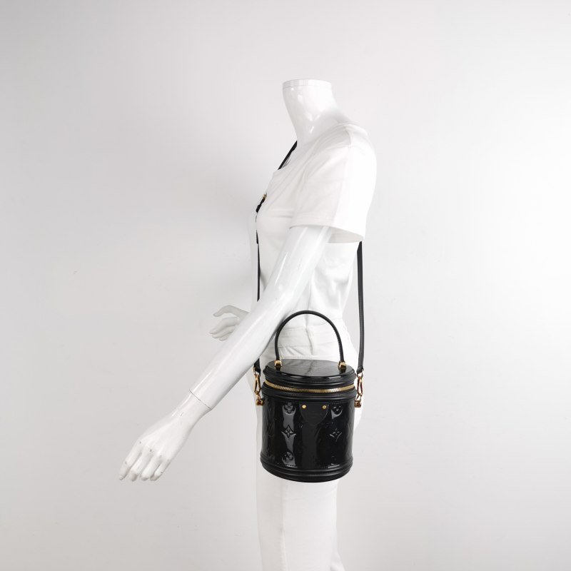 Louis Vuitton (LV) Cannes 發財桶 小號 牛皮漆皮 壓紋 老花 斜背包 單肩包-1
