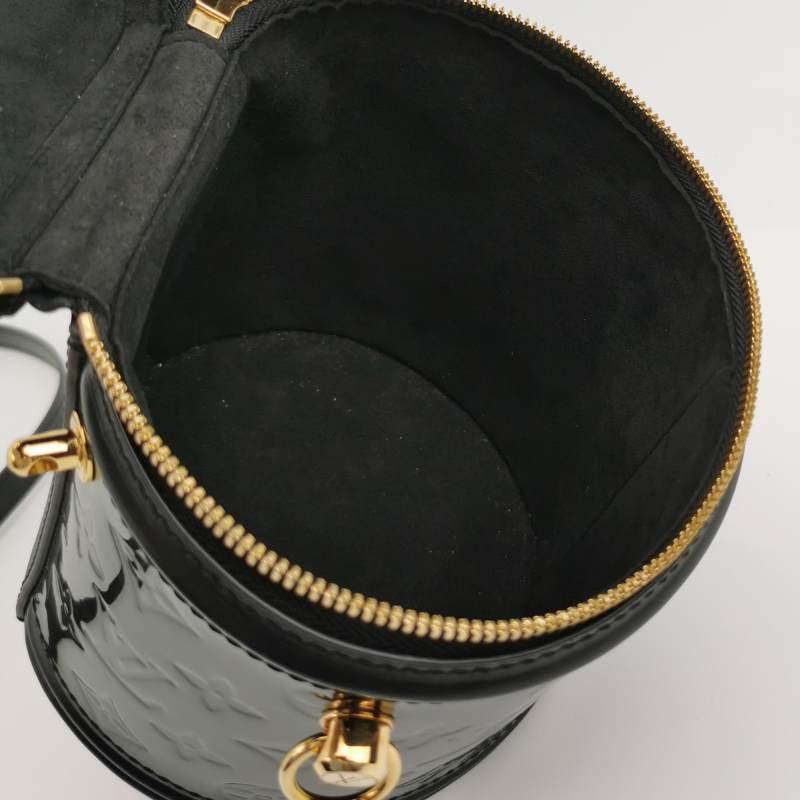 Louis Vuitton (LV) Cannes 發財桶 小號 牛皮漆皮 壓紋 老花 斜背包 單肩包-6